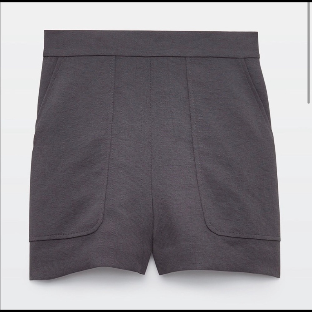 Aritzia Wilfred Bossier Shorts in XS, Grey-Purple